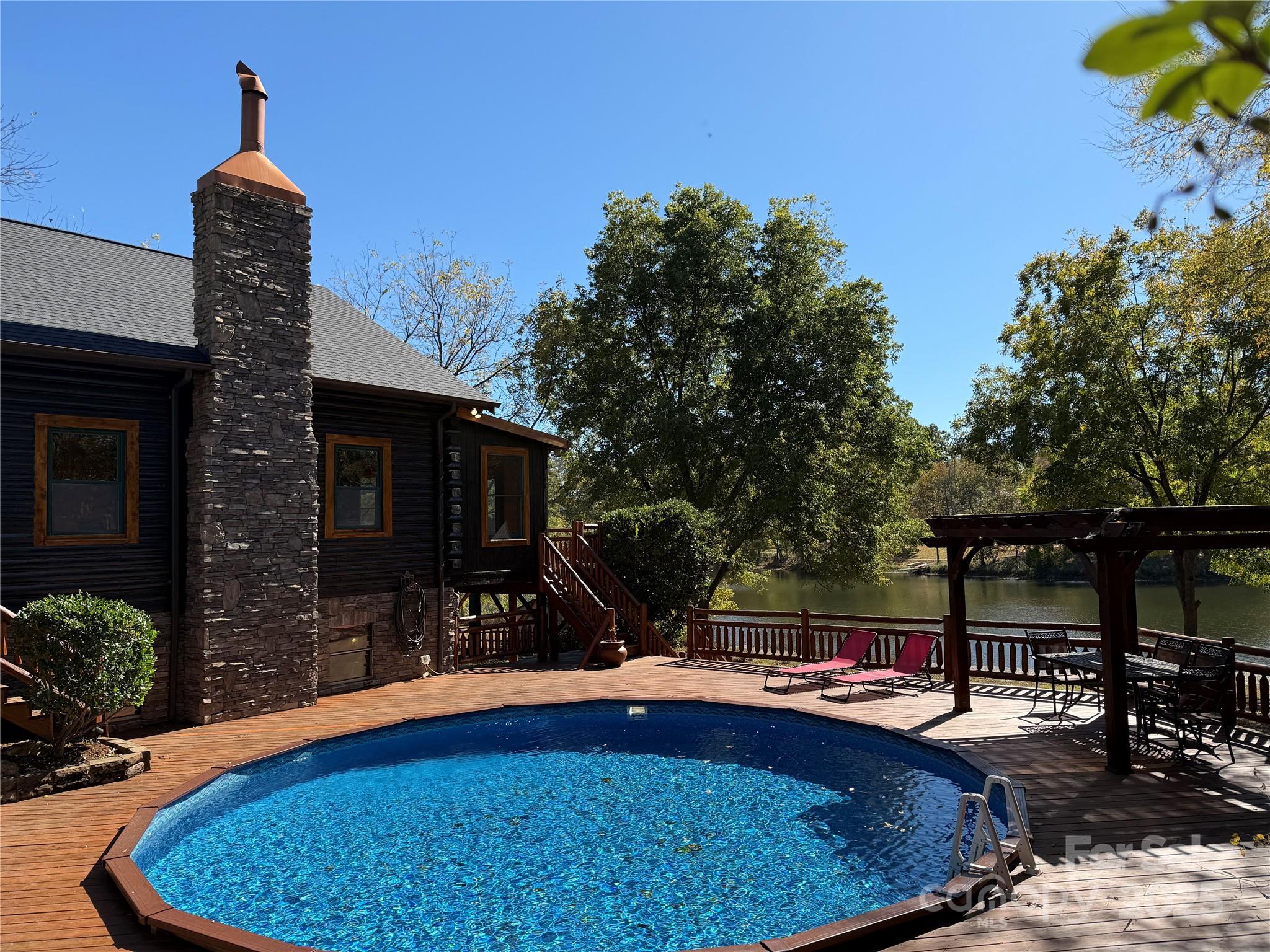 1011 Lakeshore Drive