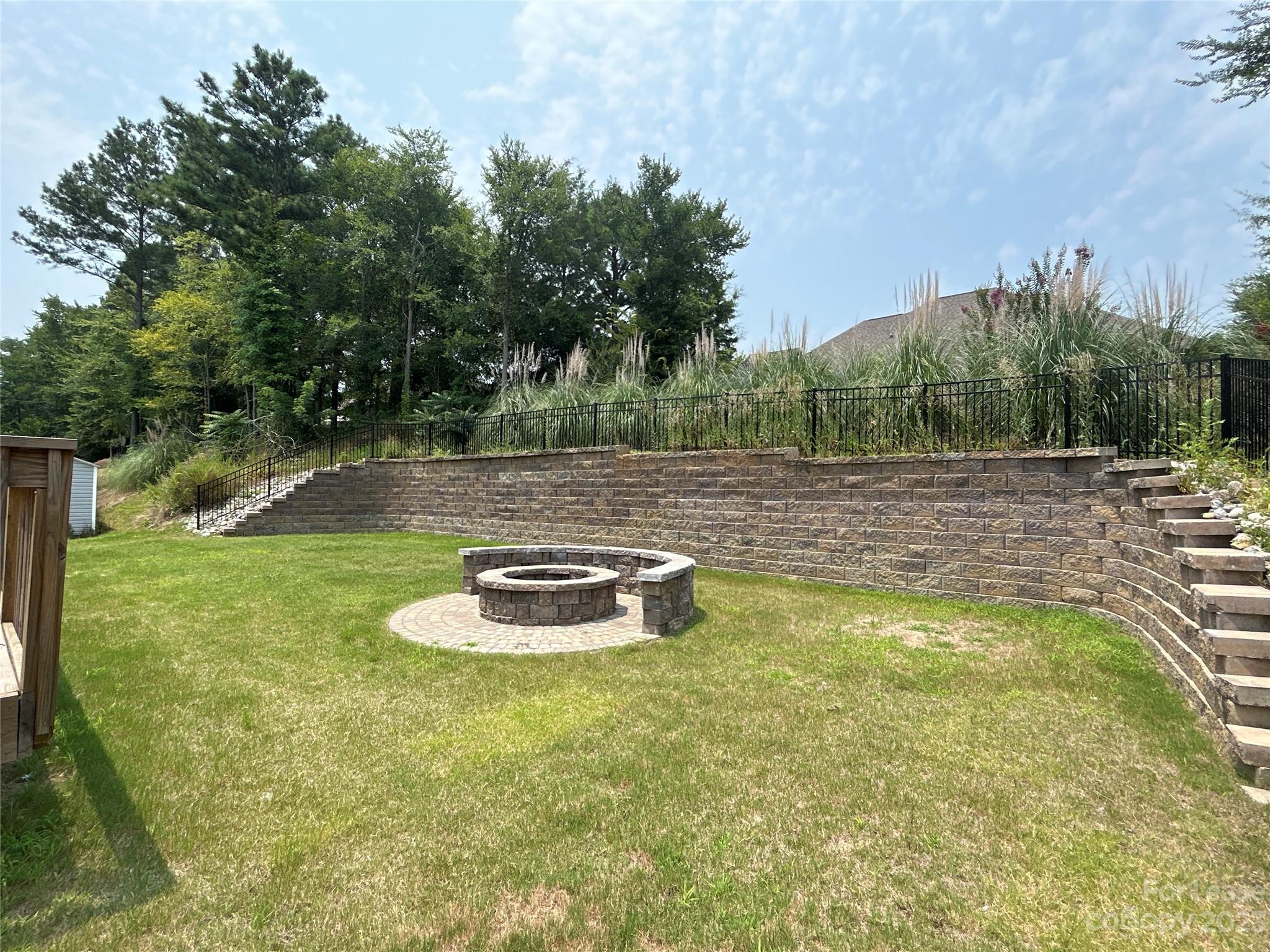 Seven Oaks - Residential Lease