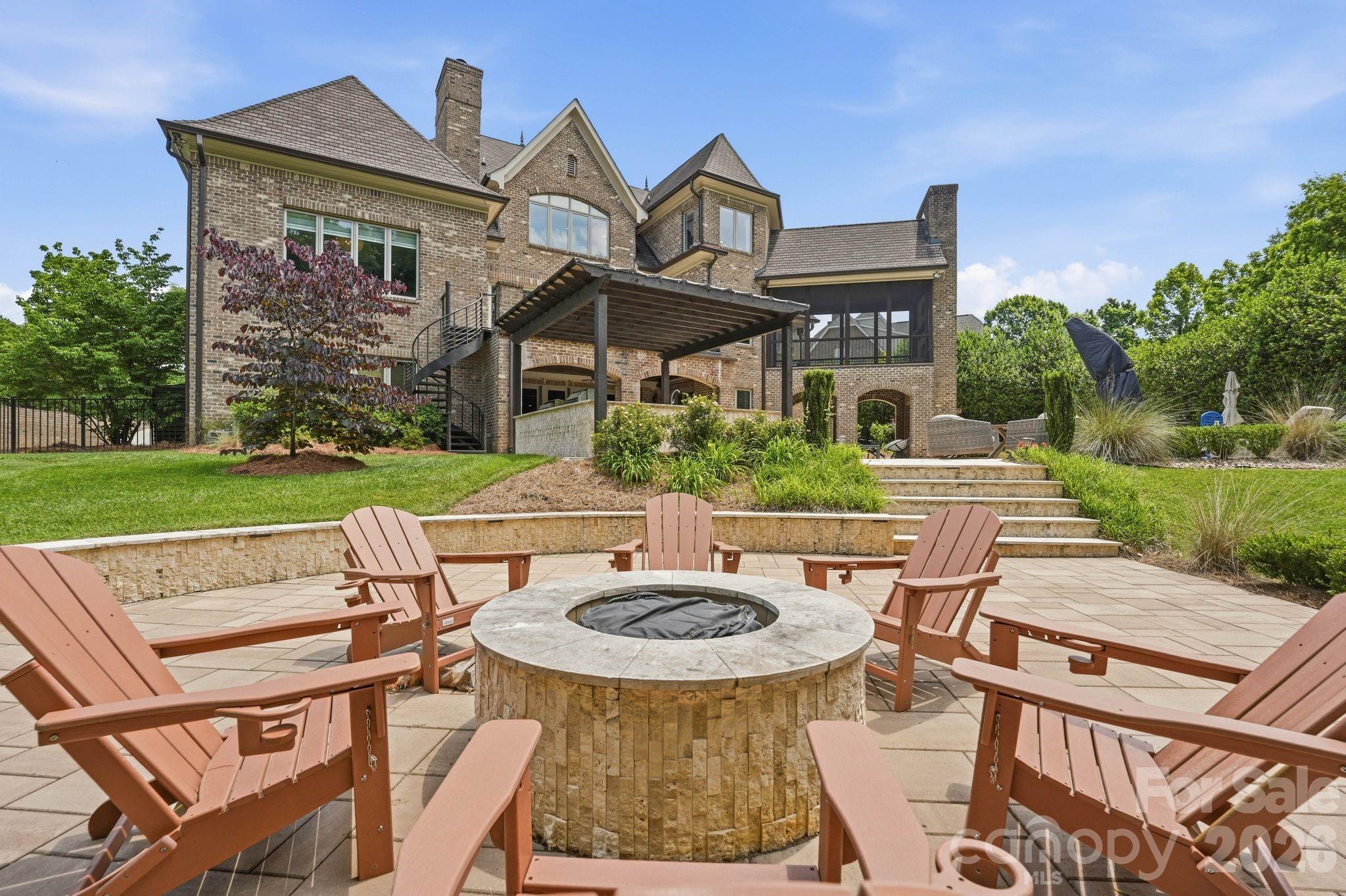Stonecroft - Residential