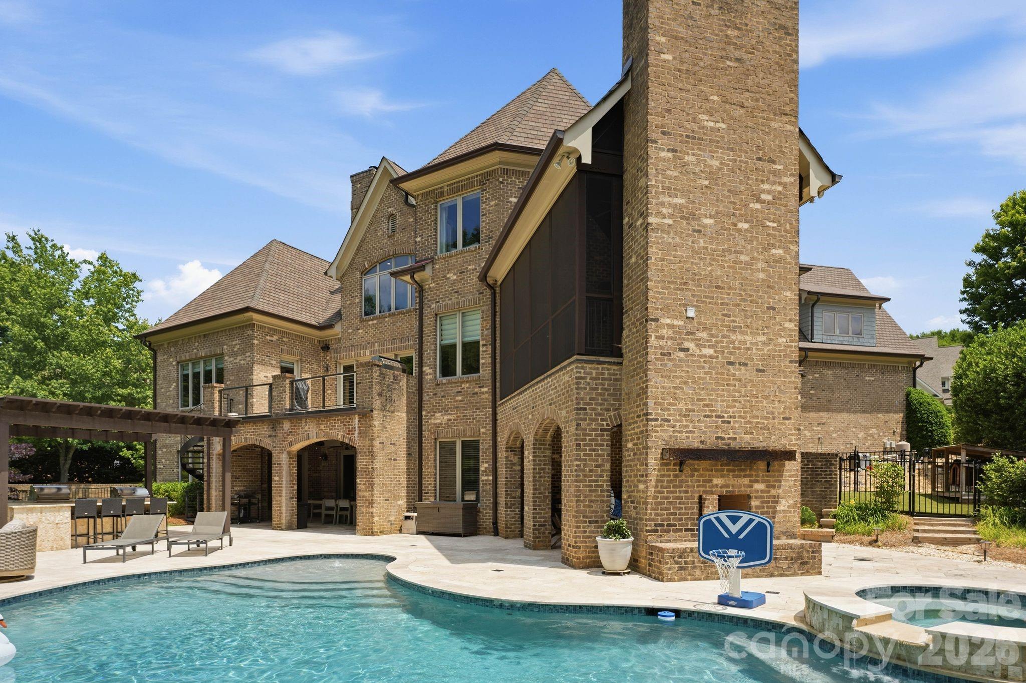 Stonecroft - Residential