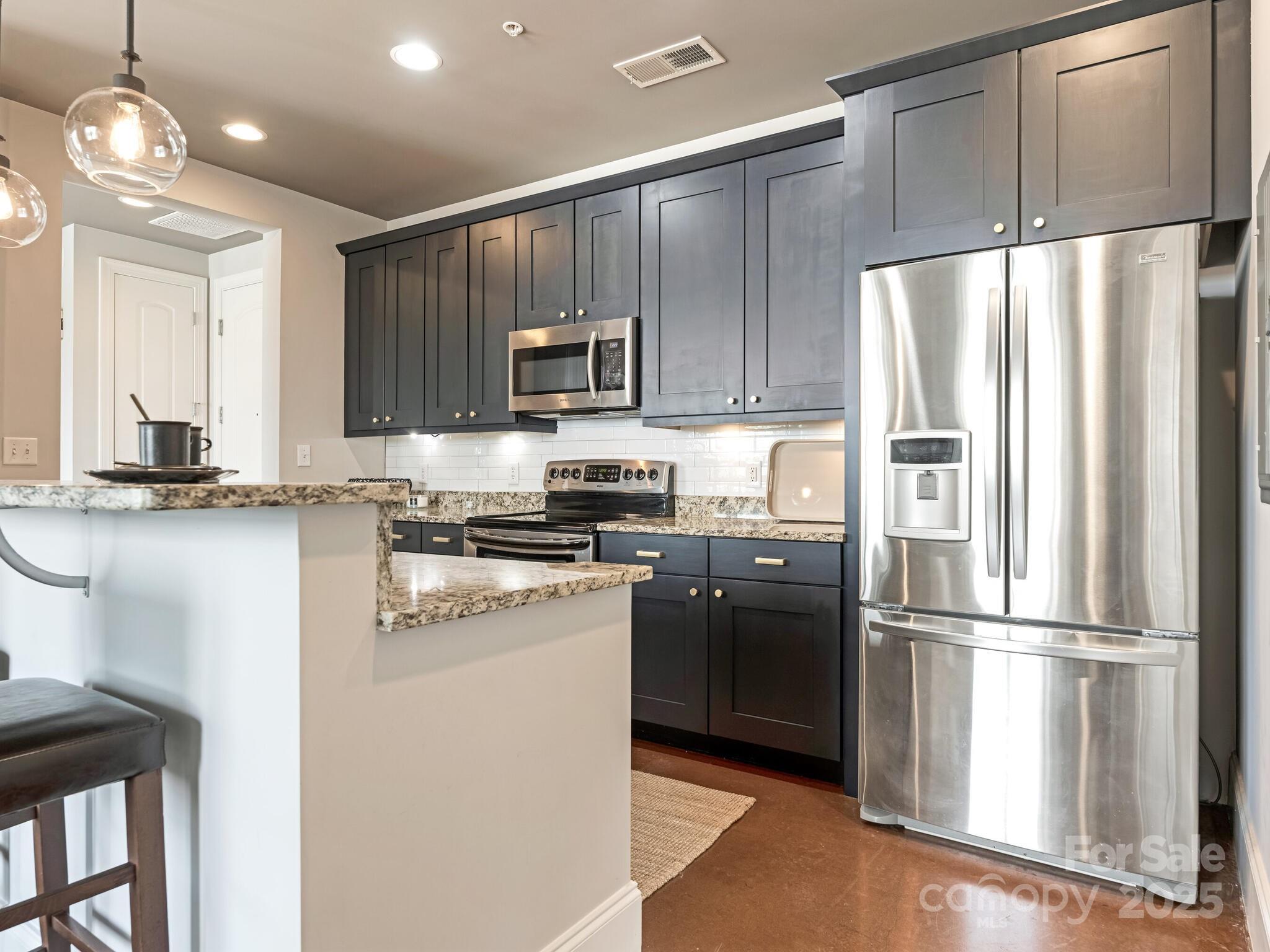 2338 Yadkin Avenue 505