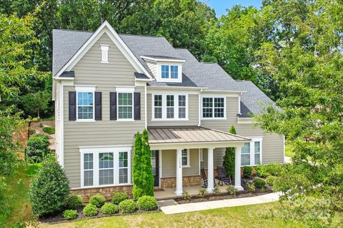 11216 Preservation Lane Charlotte NC 28278