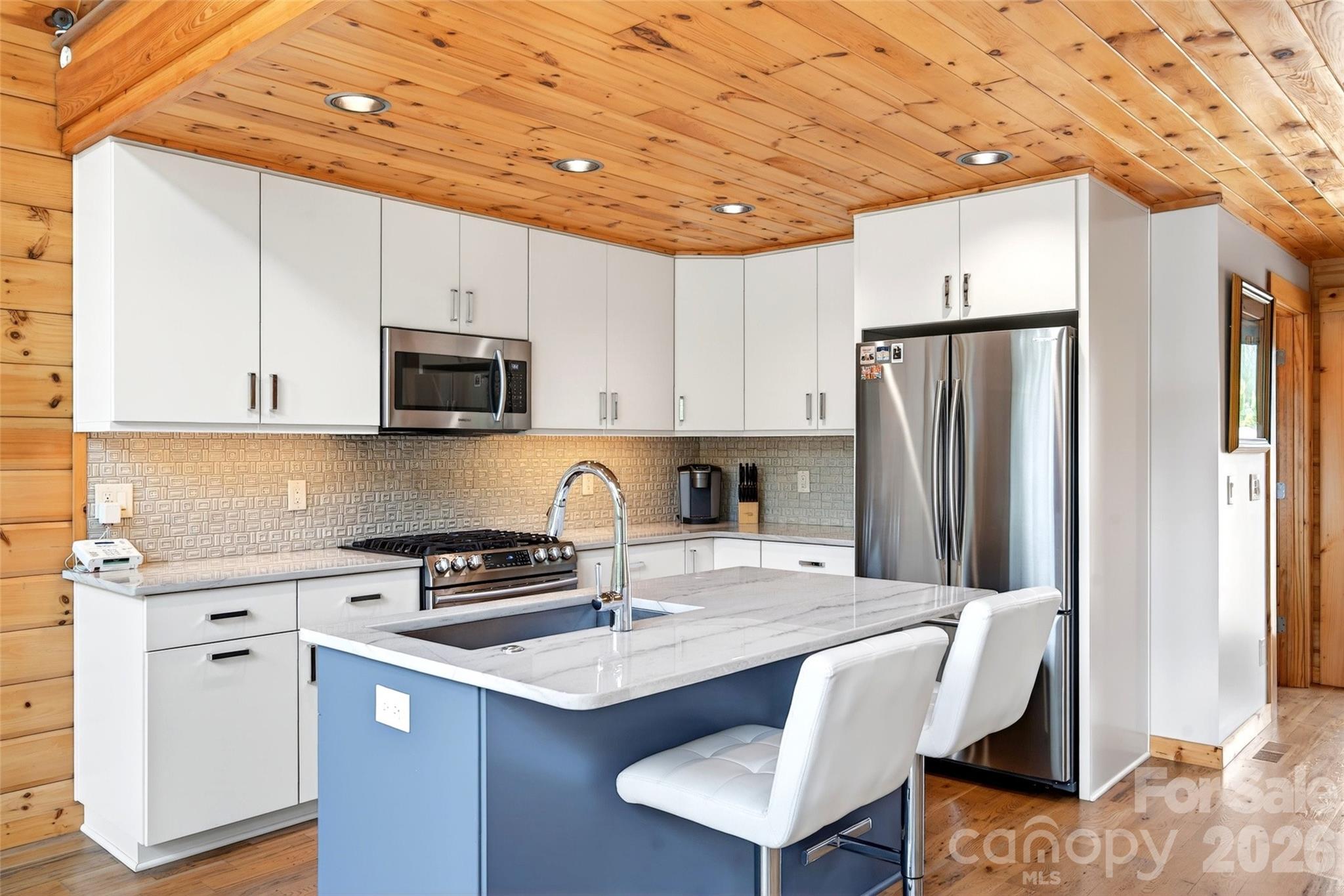 Waters Edge - Residential