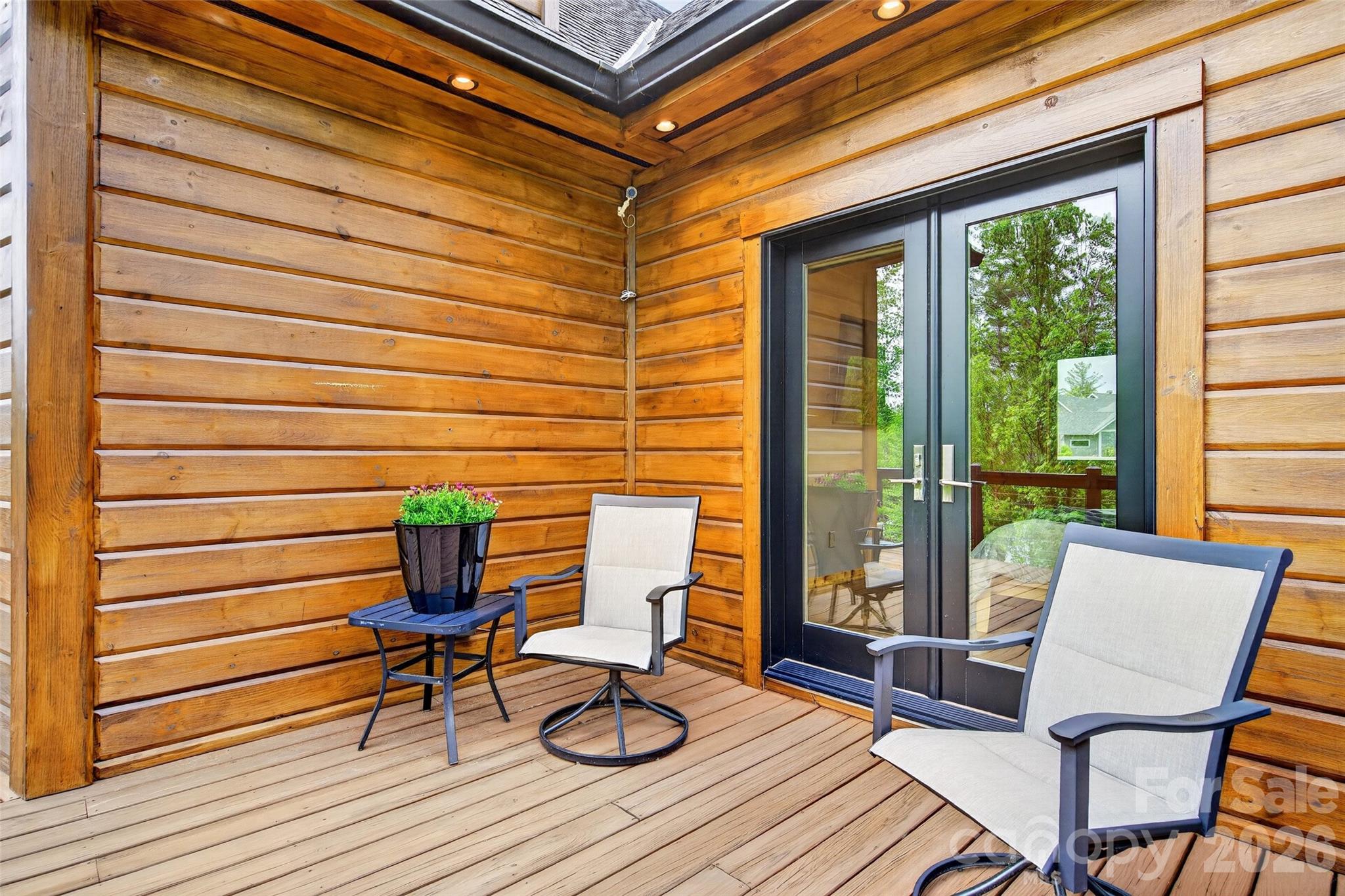 Waters Edge - Residential