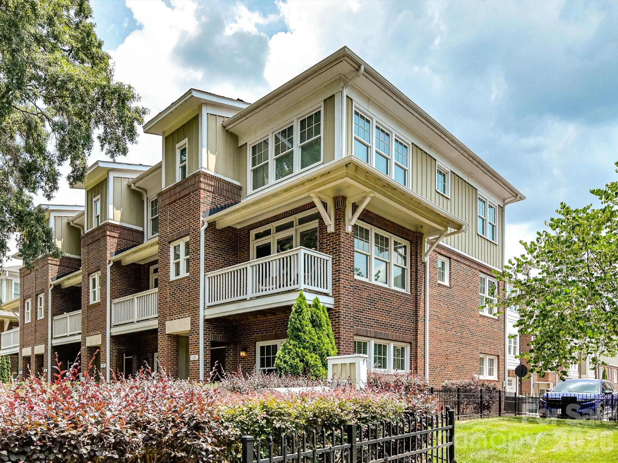 Grandin Heights - Residential