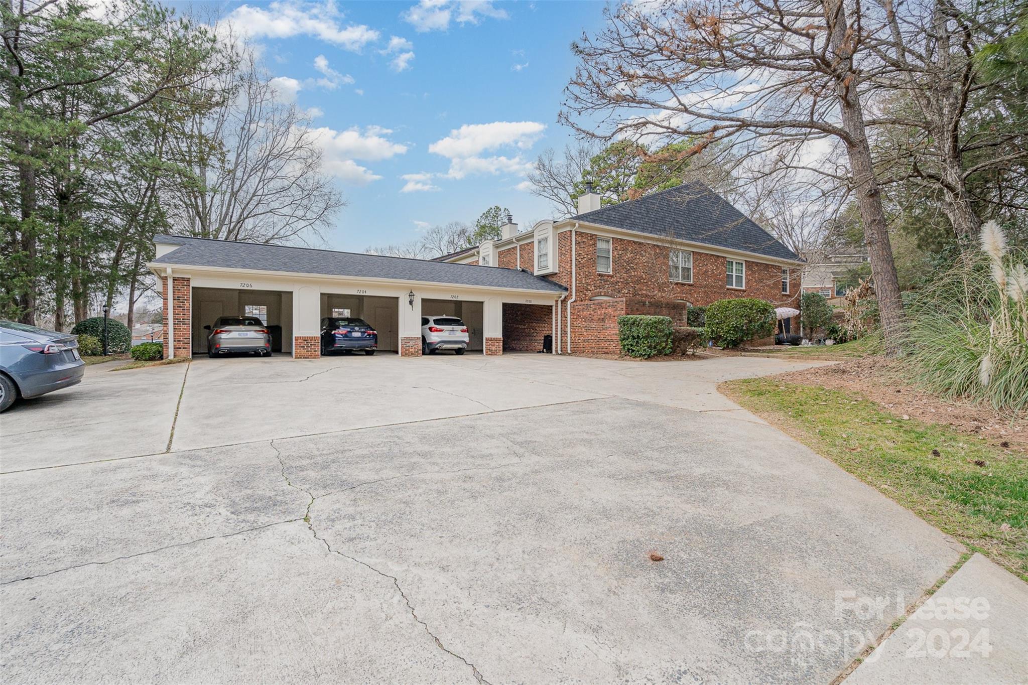 Quail Hollow Estates - Residential Lease