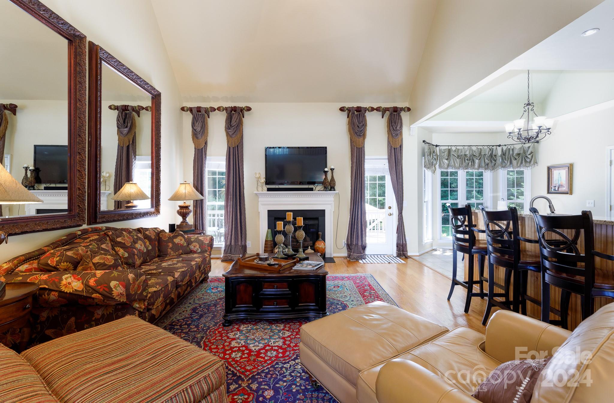 Belle Meade - Residential