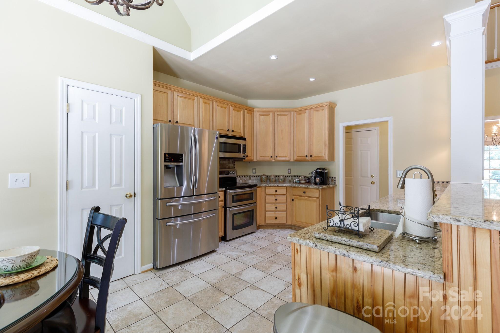 Belle Meade - Residential