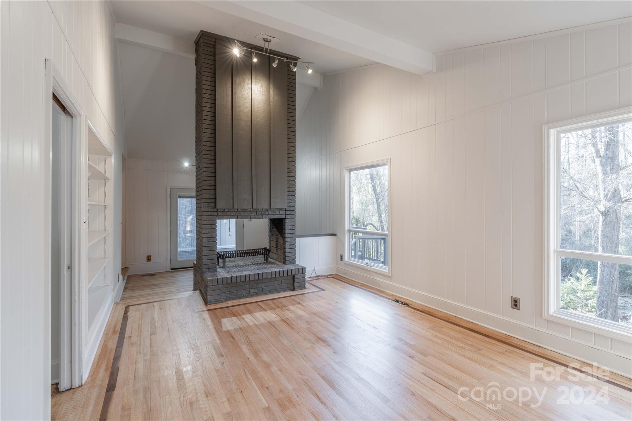 Governors Square - Residential