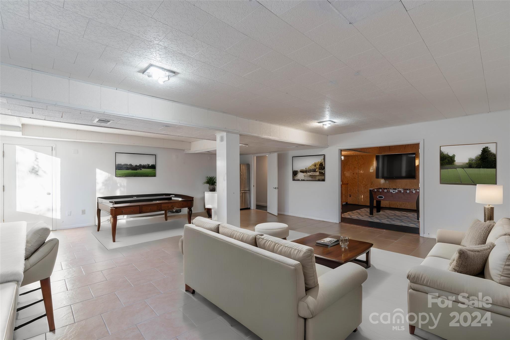 Governors Square - Residential