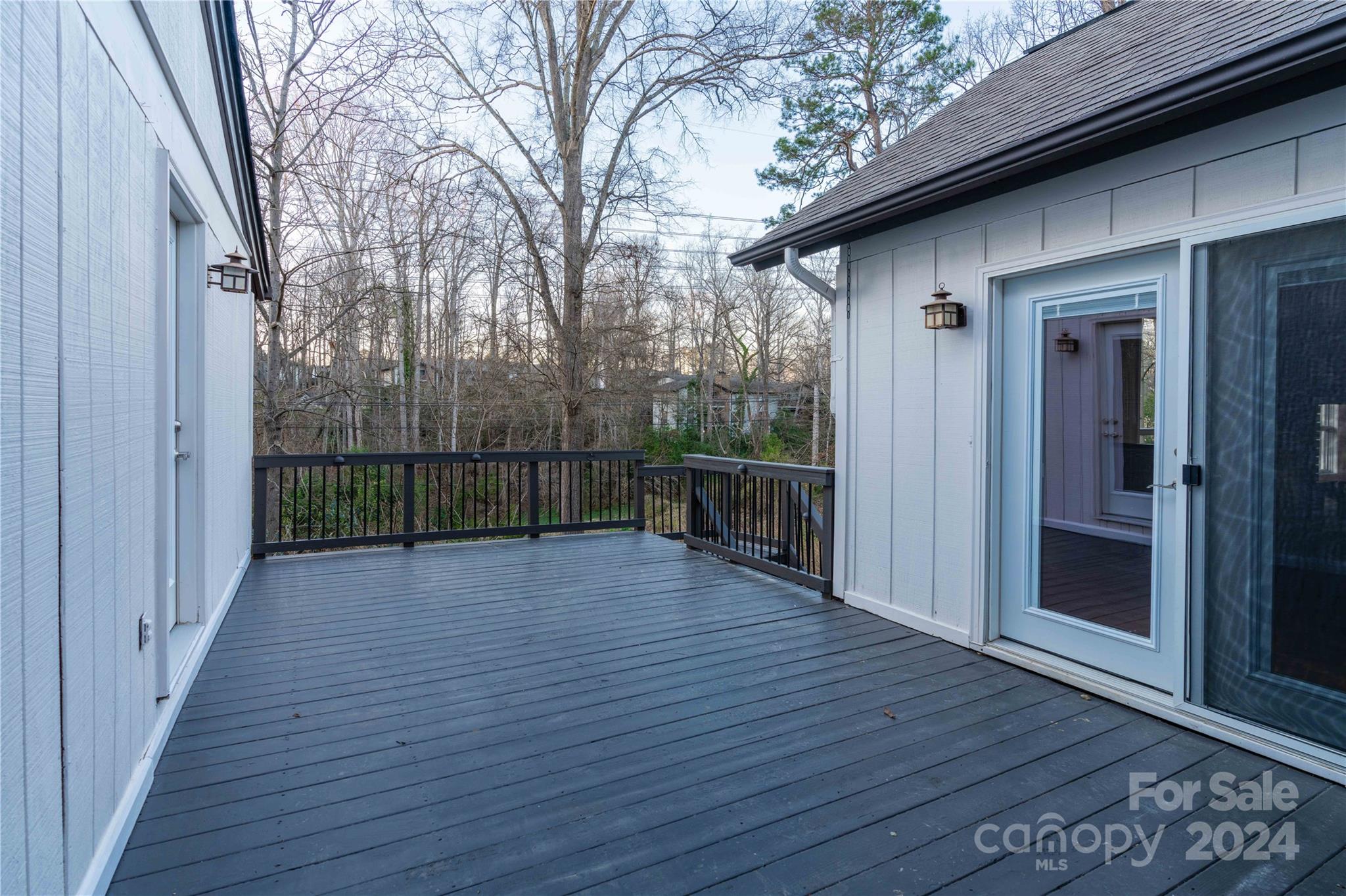 Governors Square - Residential