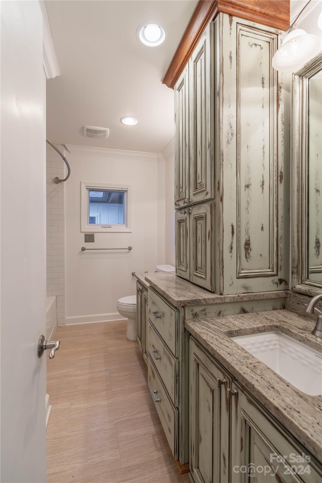 Governors Square - Residential