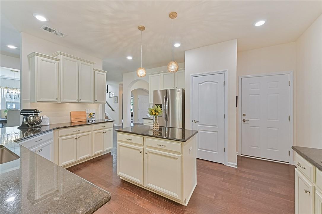 Tree Tops - Residential