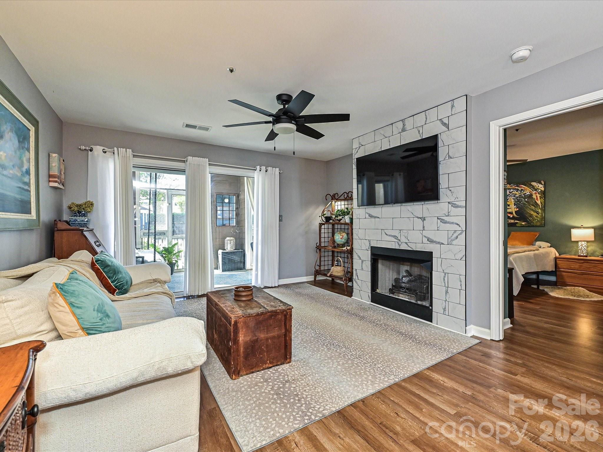 Vineyard Point Bayview - Residential