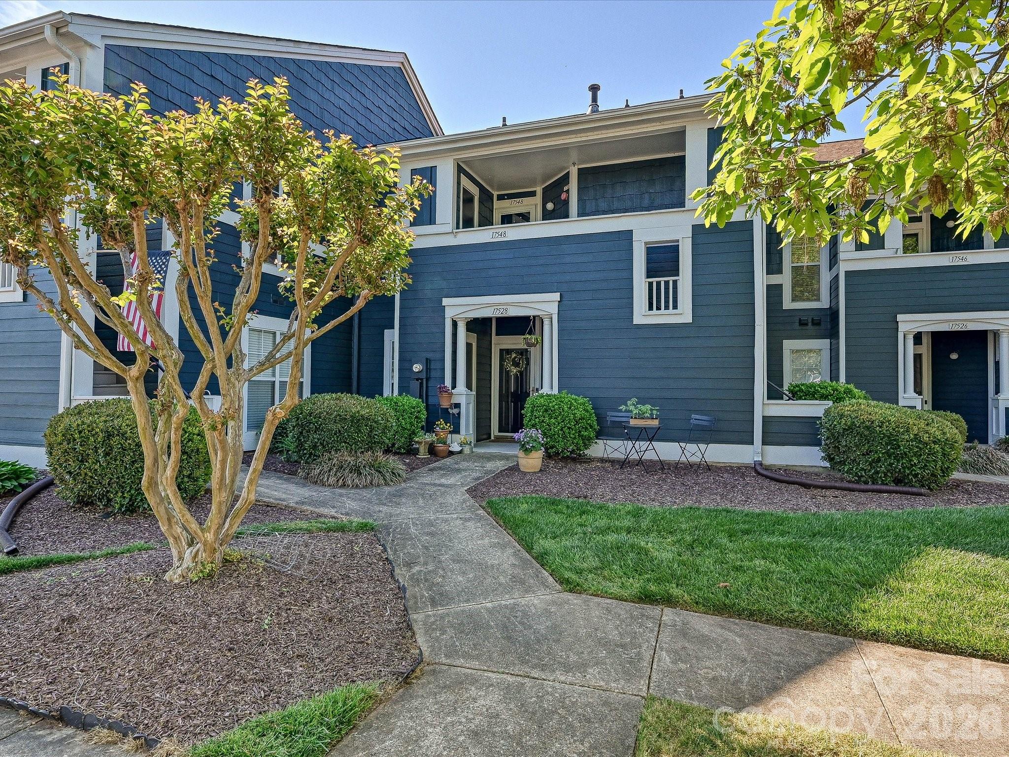 Vineyard Point Bayview - Residential