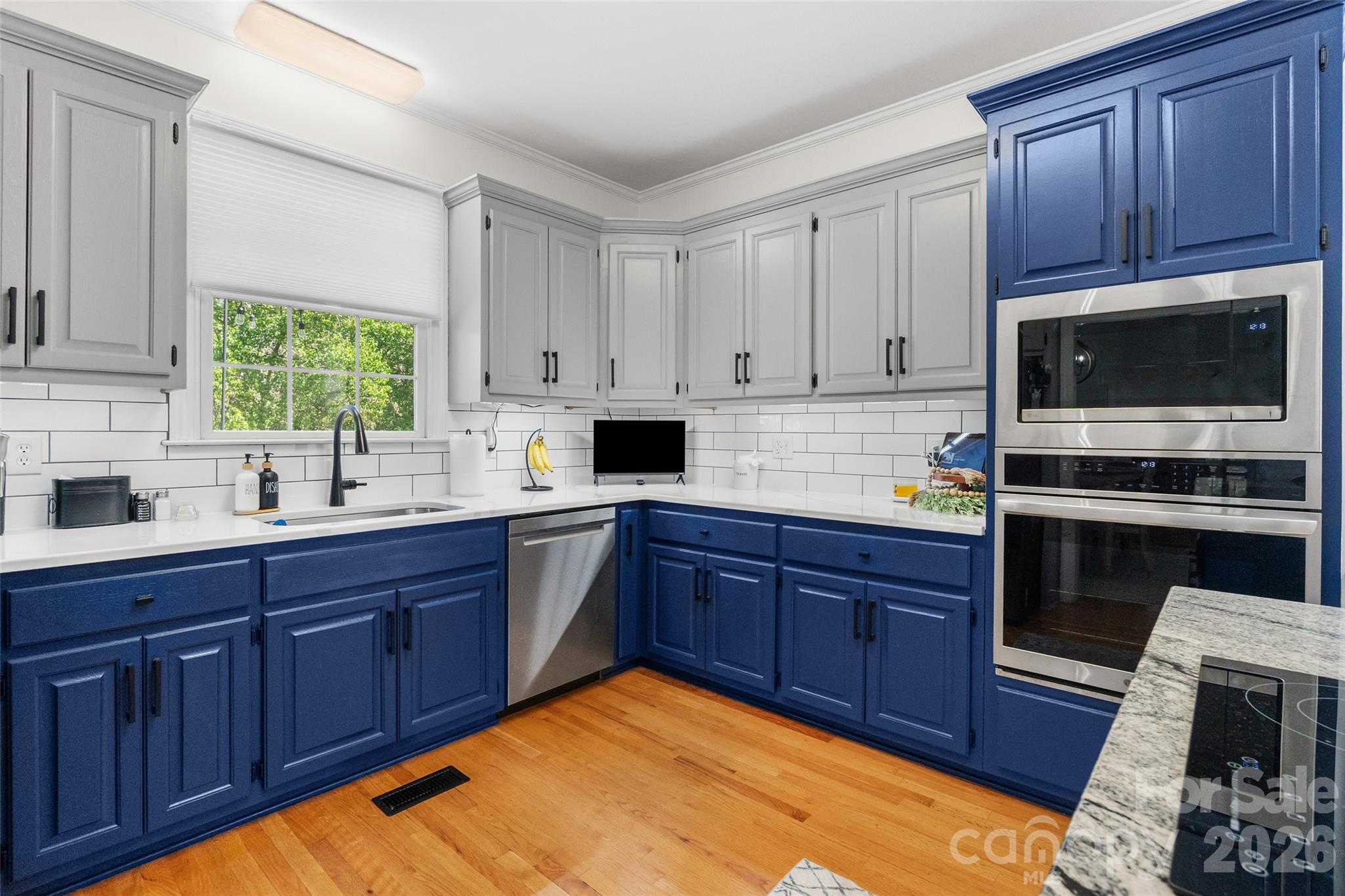 Victorian Hills - Residential