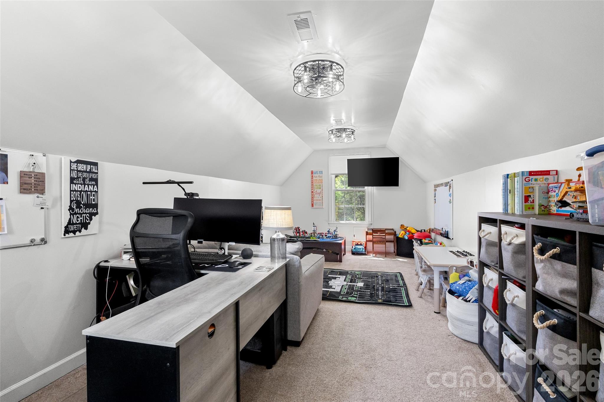 Victorian Hills - Residential