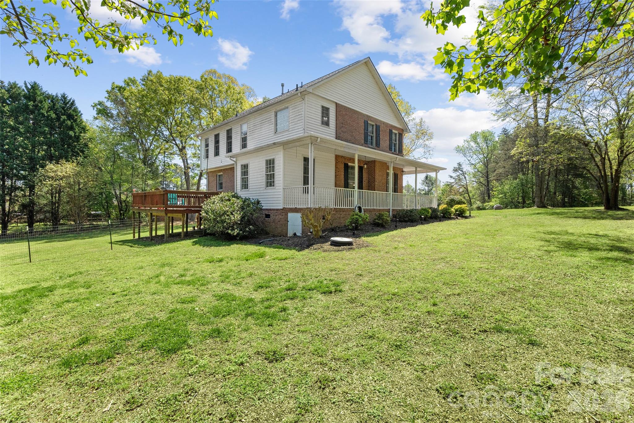 Victorian Hills - Residential
