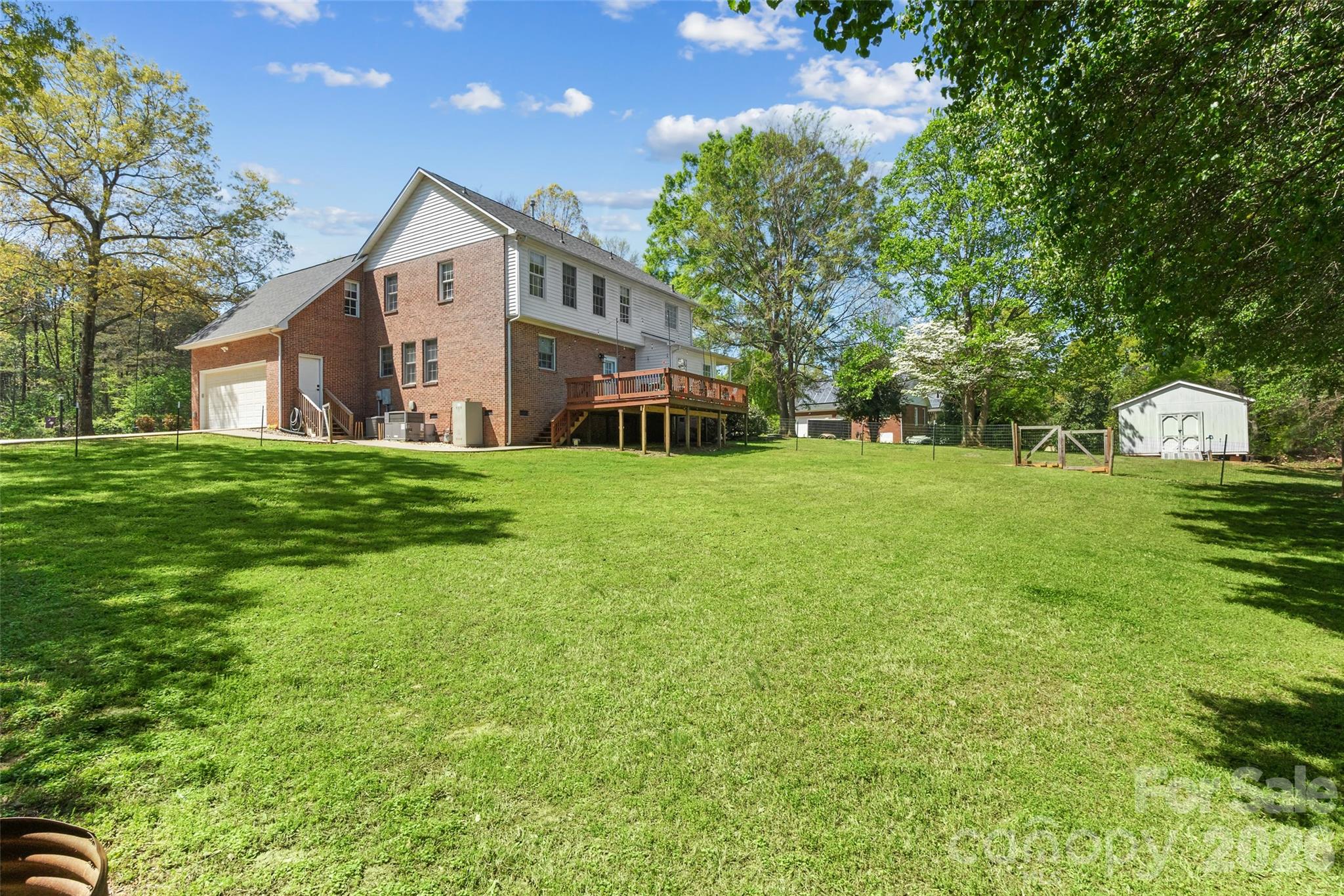 Victorian Hills - Residential