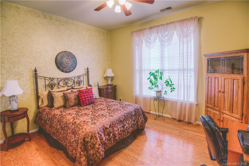 Four Seasons At Gold Hill - Residential