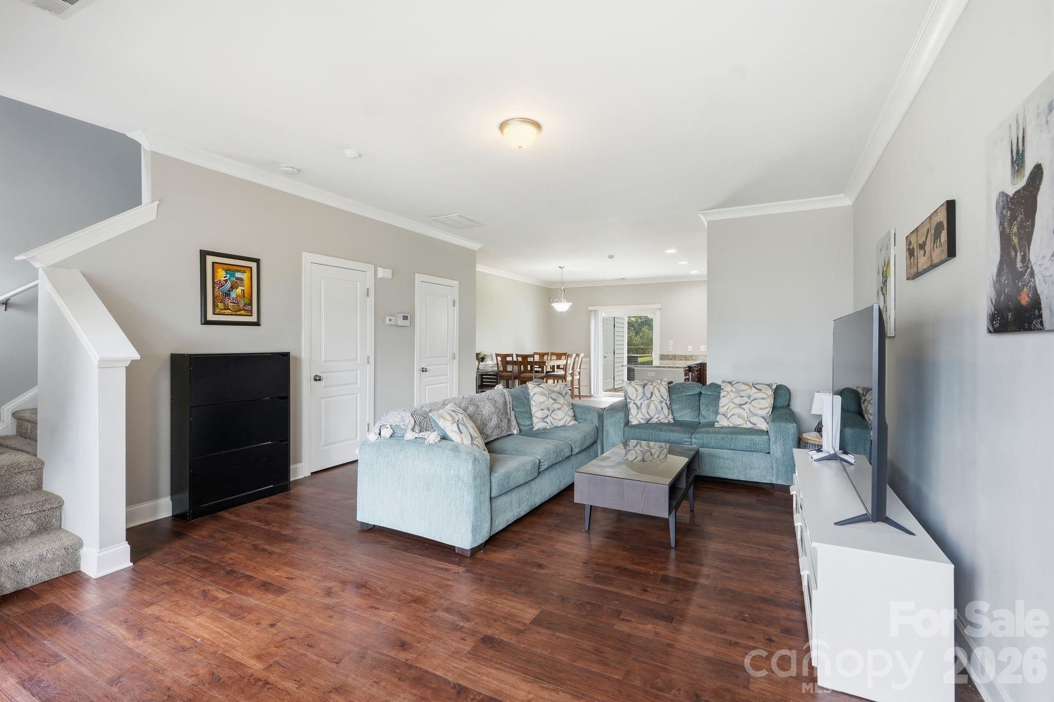 3734 Aldeburgh Road SW