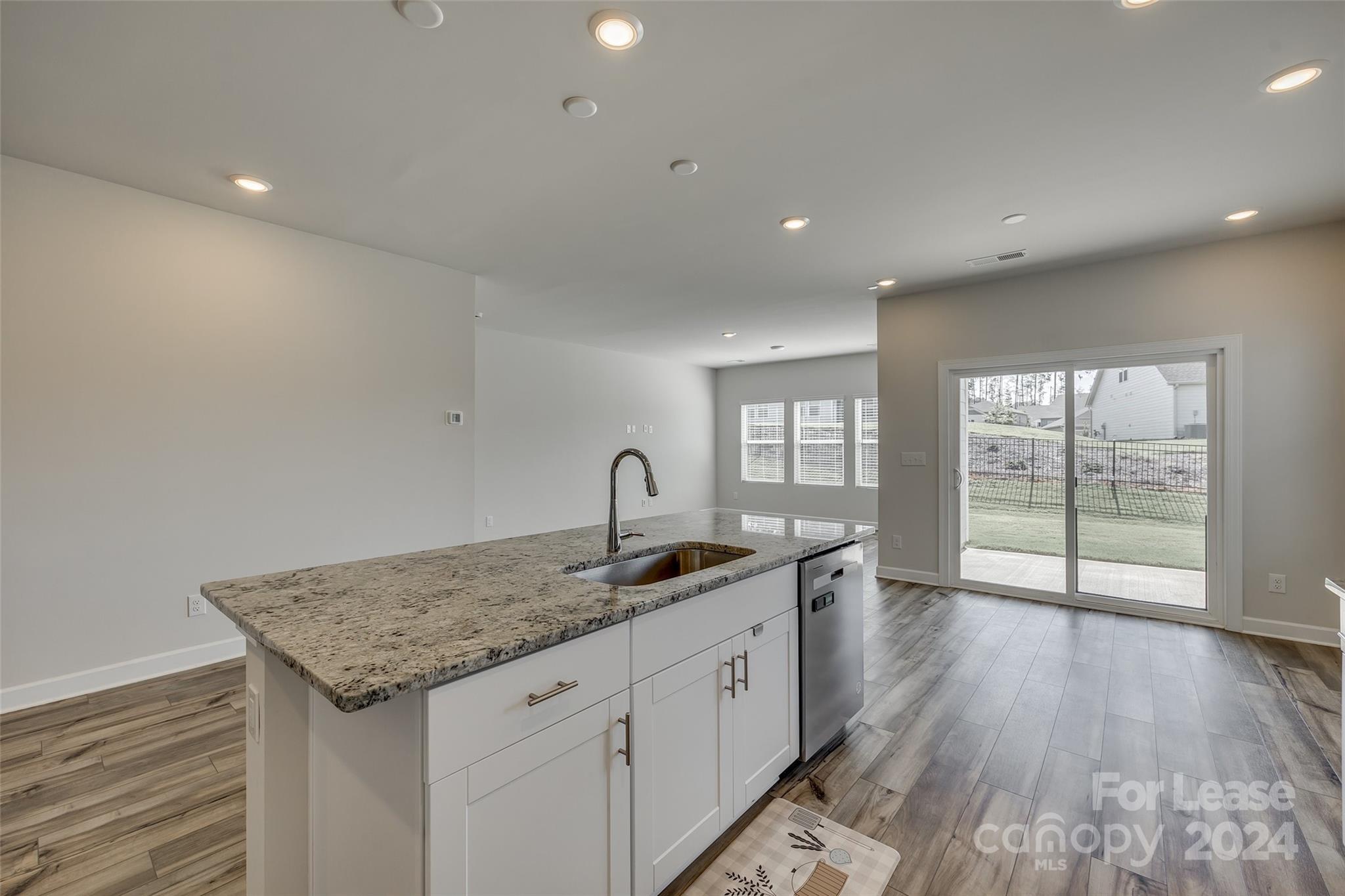 The Vineyards on Lake Wylie - Residential Lease