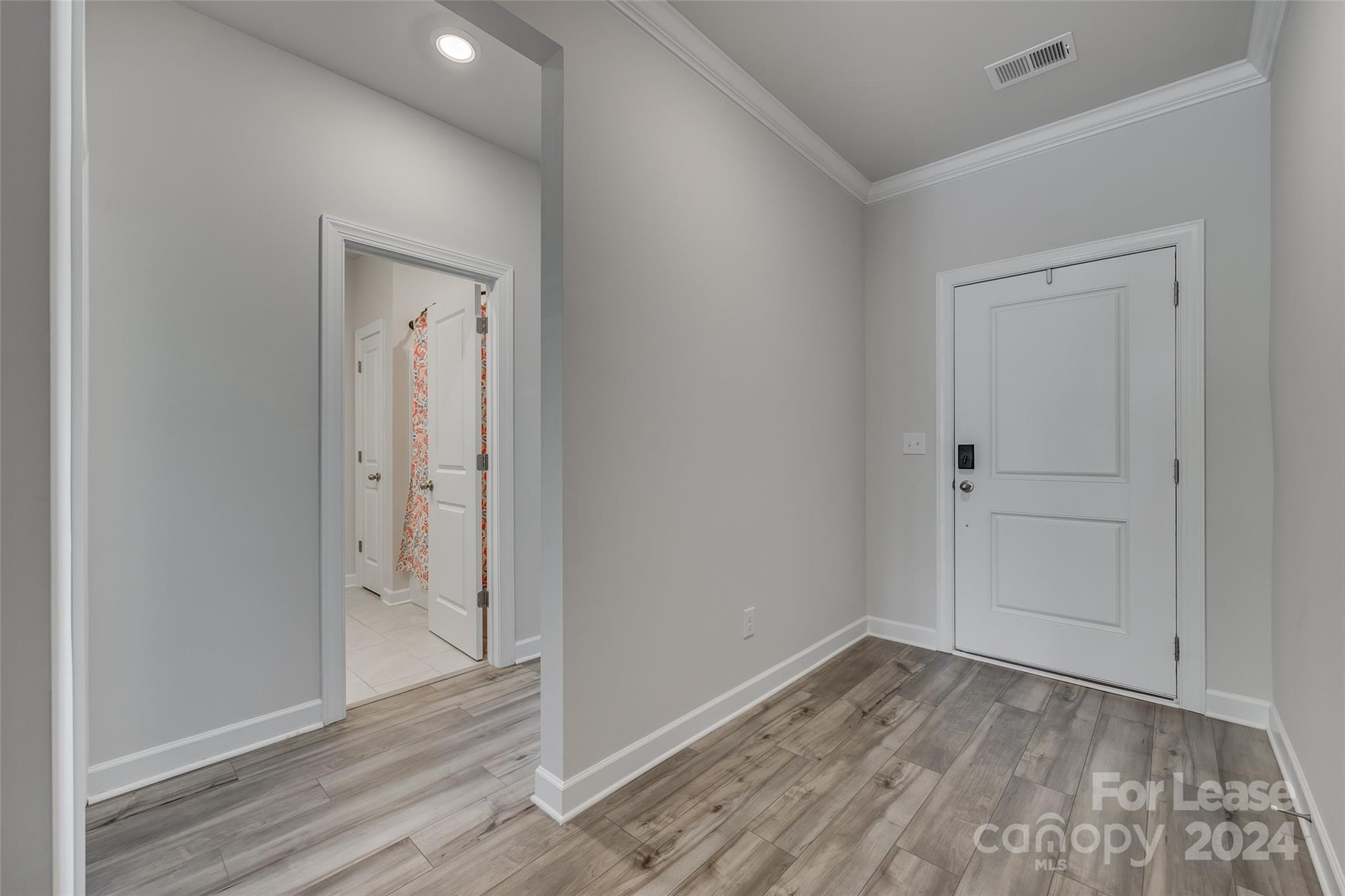 The Vineyards on Lake Wylie - Residential Lease