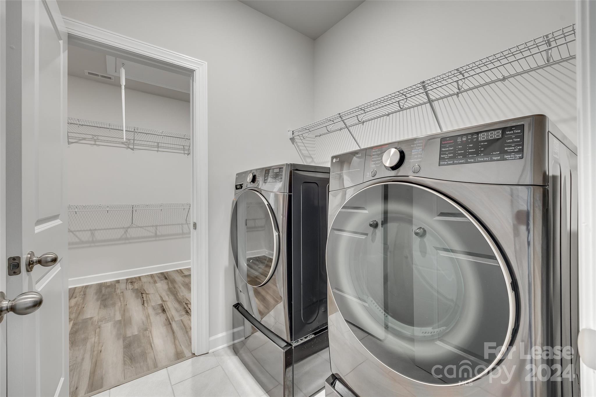 The Vineyards on Lake Wylie - Residential Lease