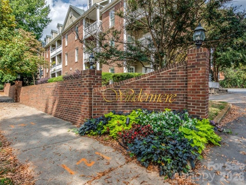 Photo of 301 Queens Road #301, Charlotte, NC 28204 (MLS # 4421505)