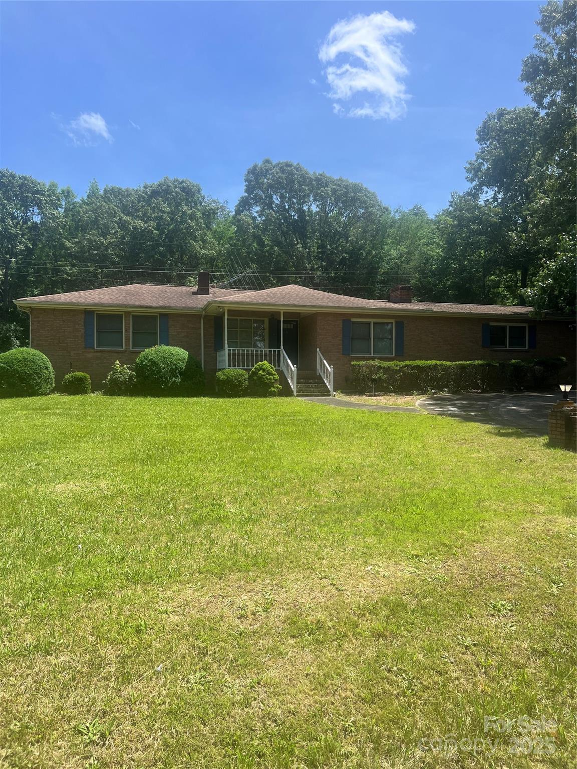 1994 Greenleaf Road