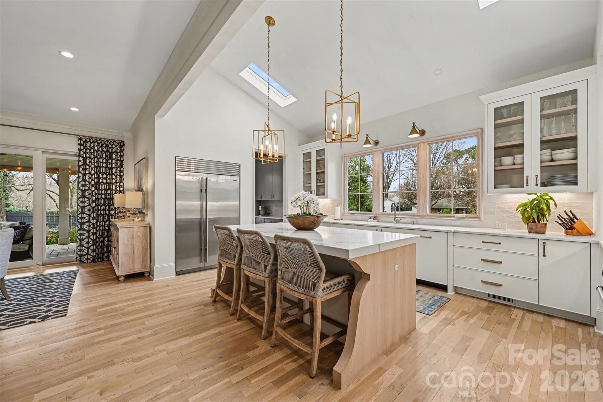 1300 Hazelhurst Avenue