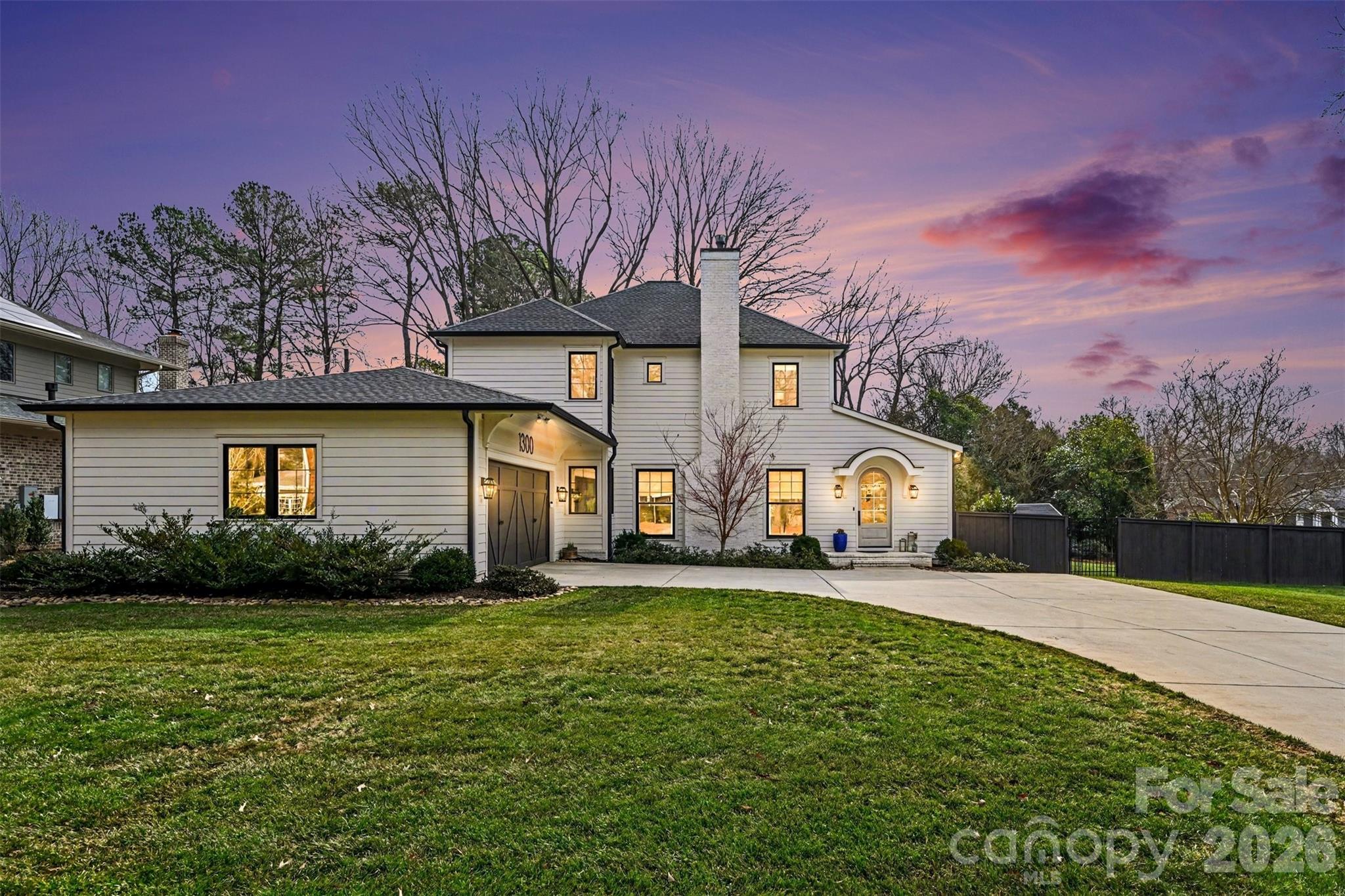 1300 Hazelhurst Avenue