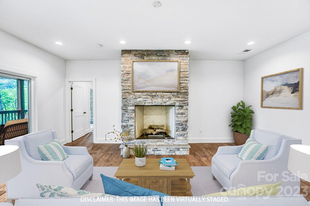 The Arbor at Lake James - Residential