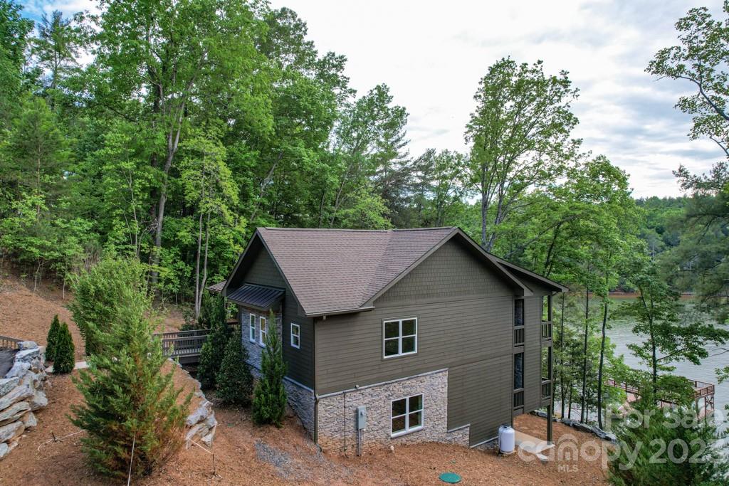 The Arbor at Lake James - Residential