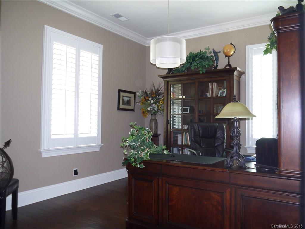 Robbins Park - Residential