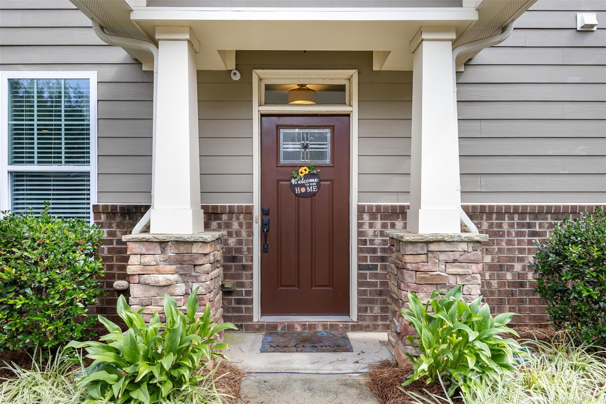 4523 Blackmuir Wood Circle
