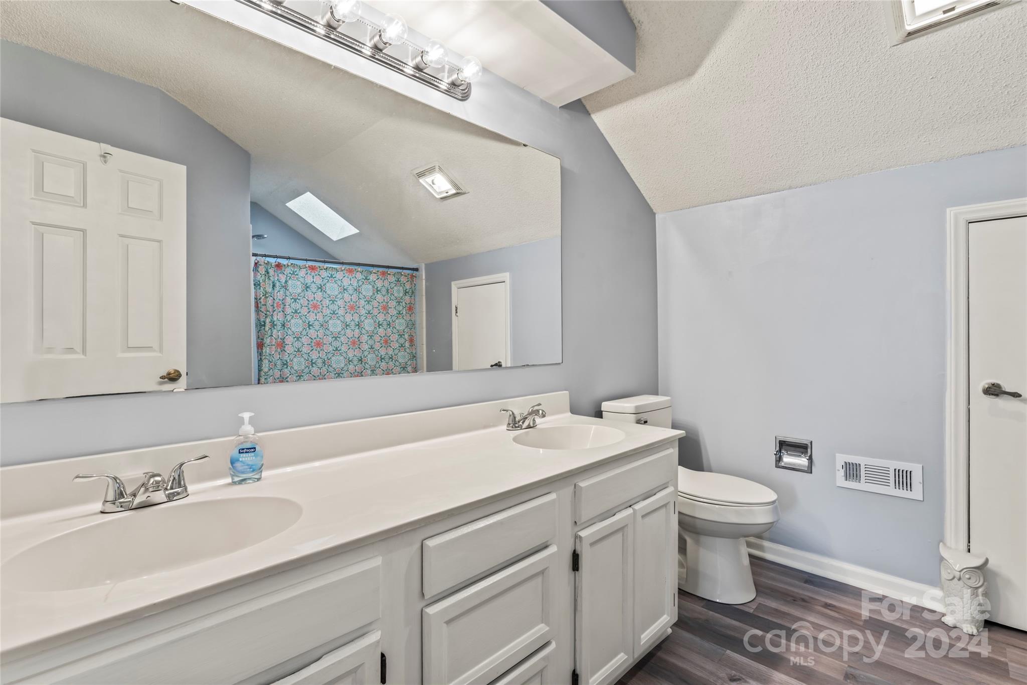 Park Walk - Residential