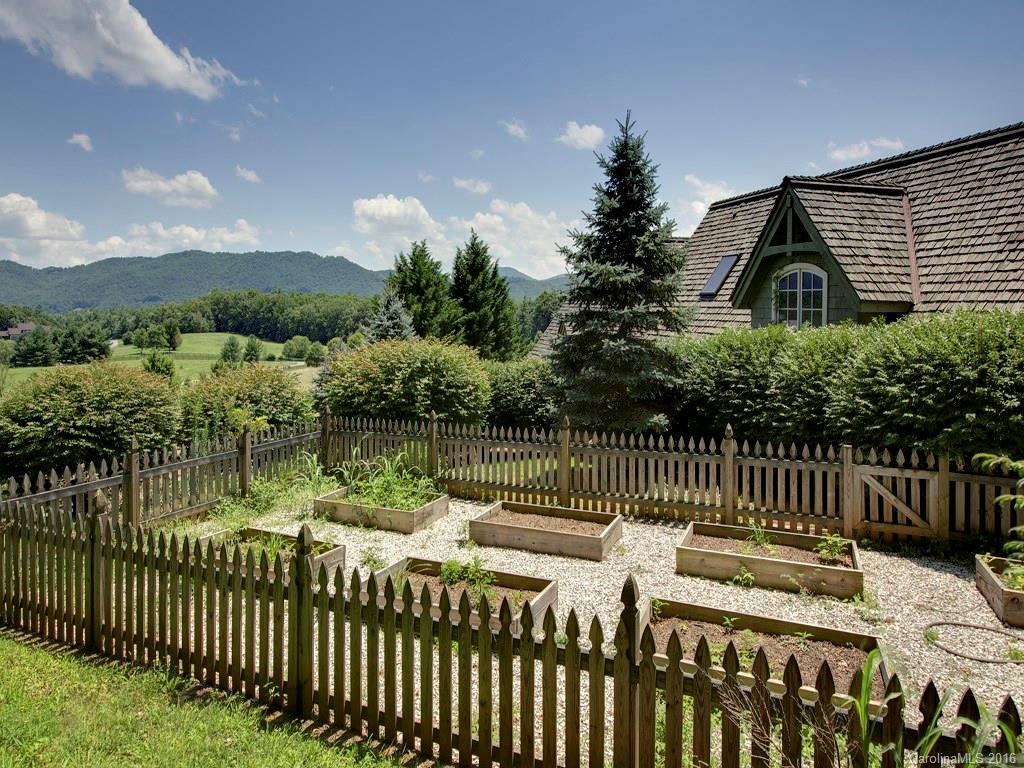 Ashbrook - Residential