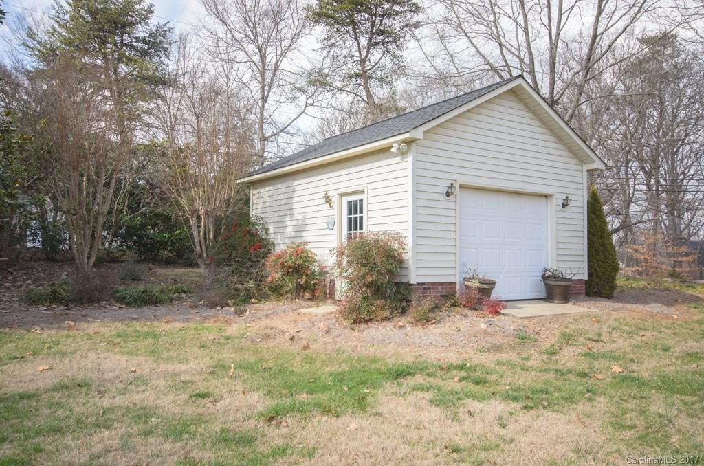 Forest Hills - Residential