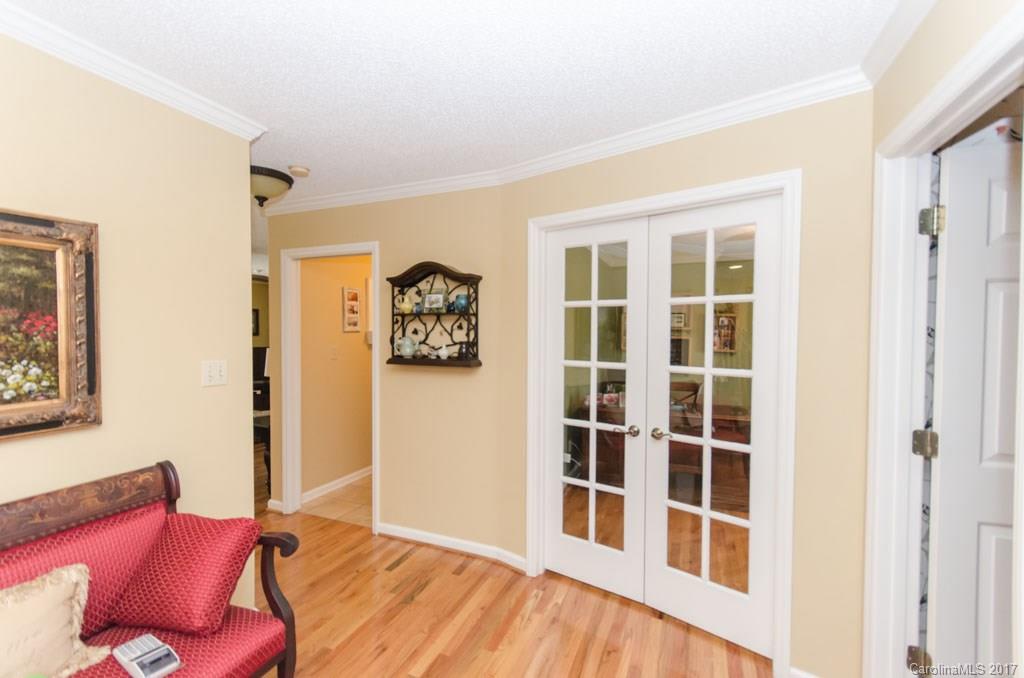 Forest Hills - Residential