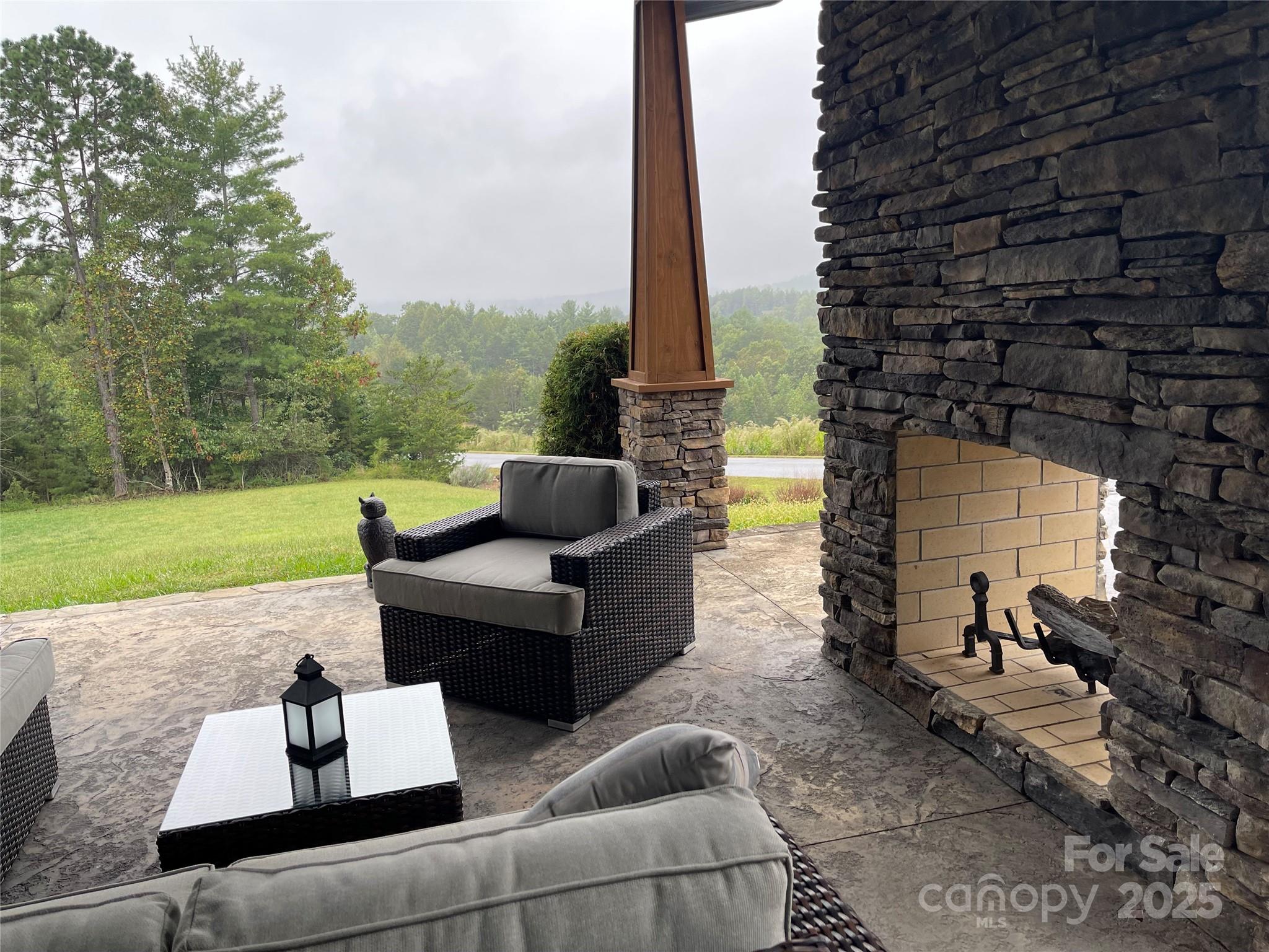 Bear Cliff - Residential