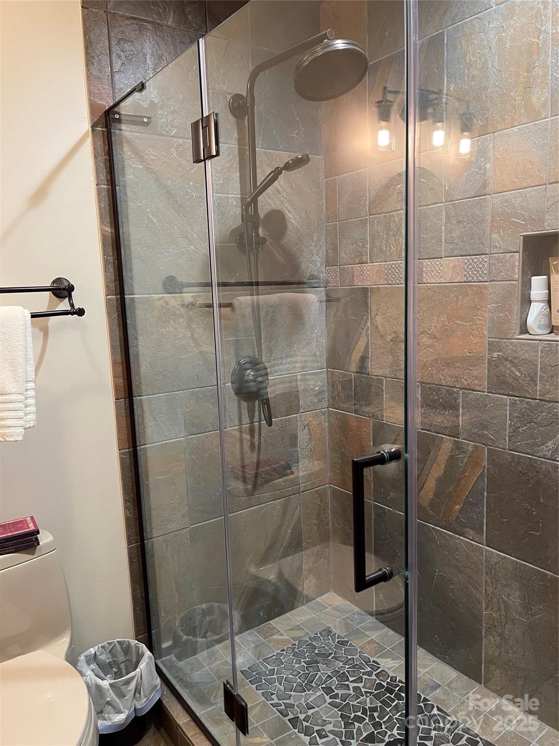 Bear Cliff - Residential