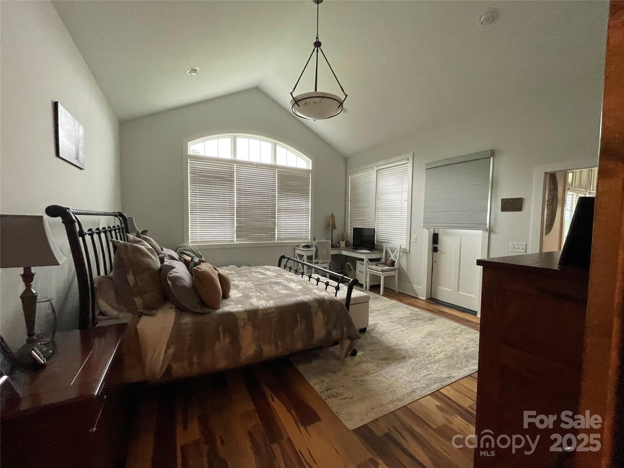 Bear Cliff - Residential