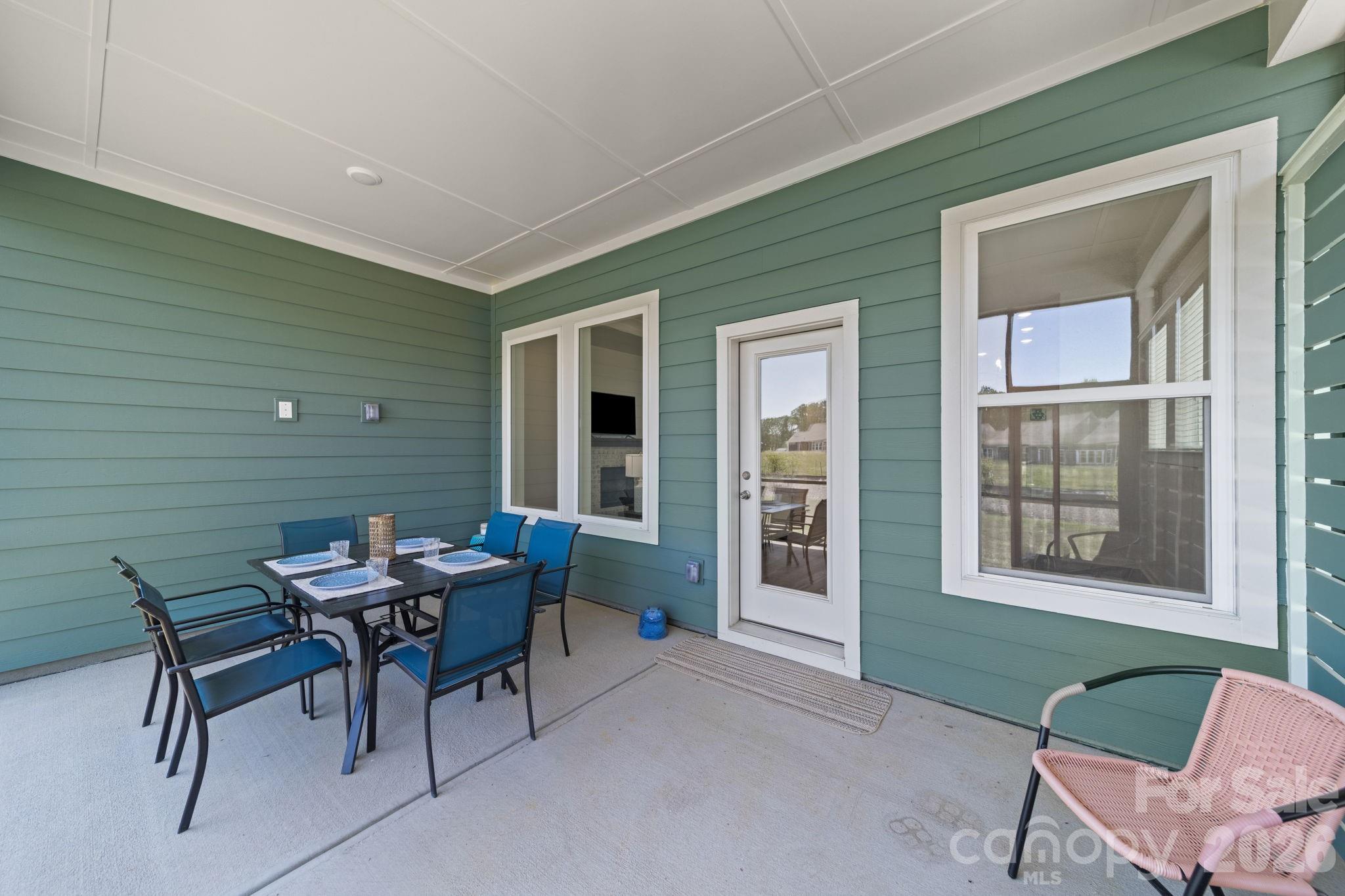 Encore At Streamside - Residential