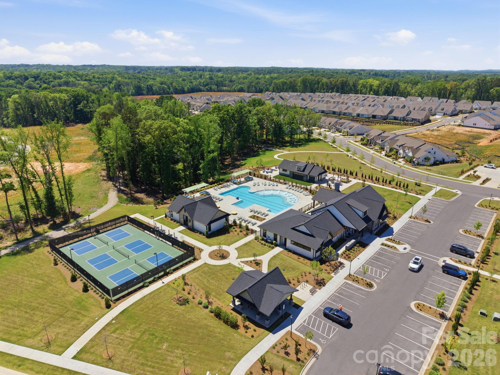 Encore At Streamside - Residential