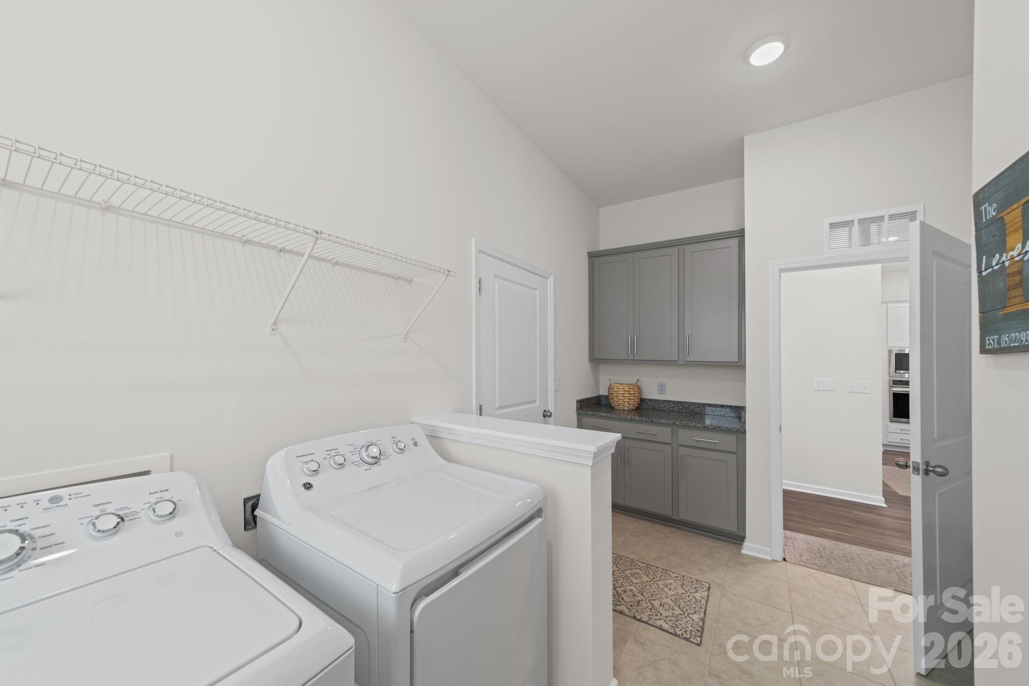 Encore At Streamside - Residential