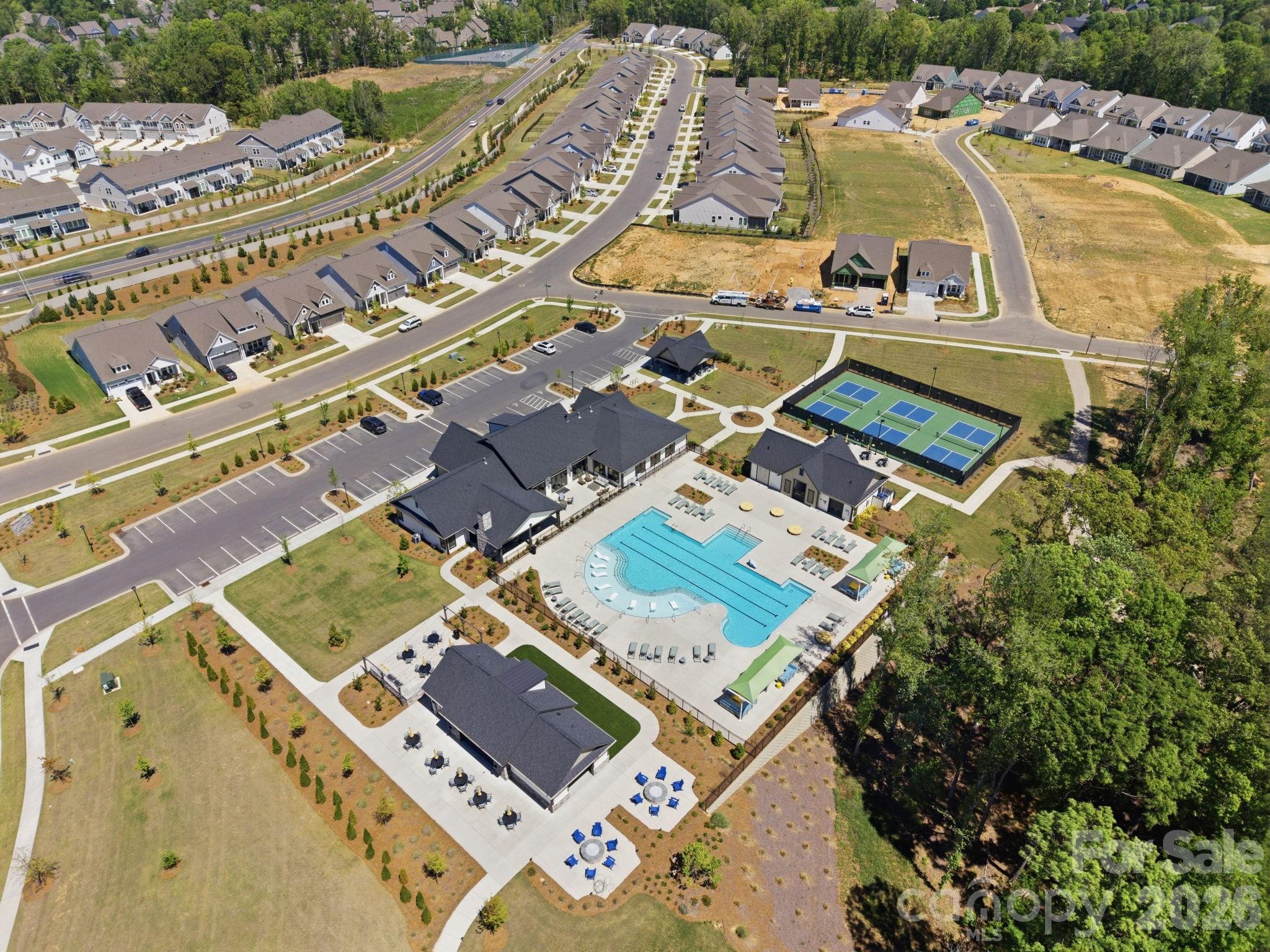 Encore At Streamside - Residential