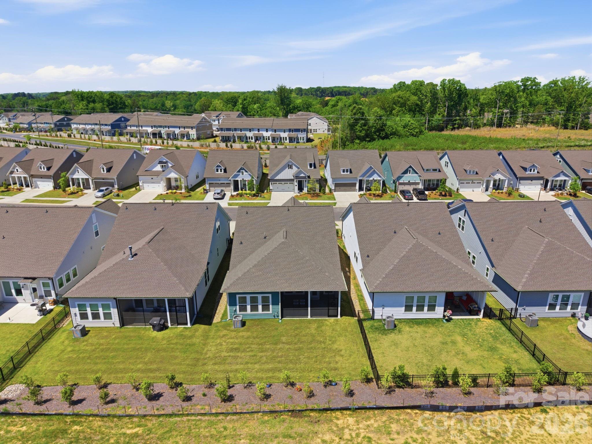 Encore At Streamside - Residential