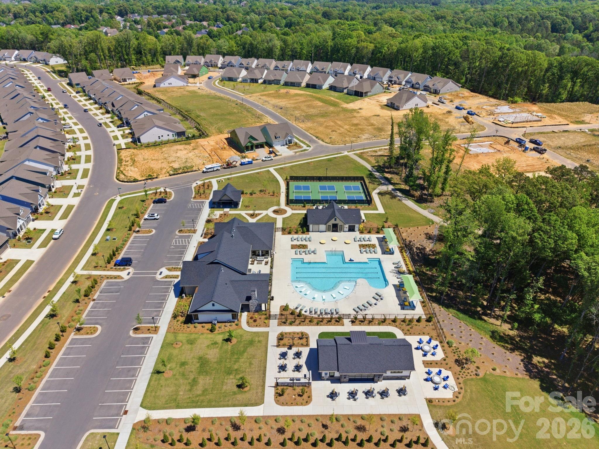 Encore At Streamside - Residential