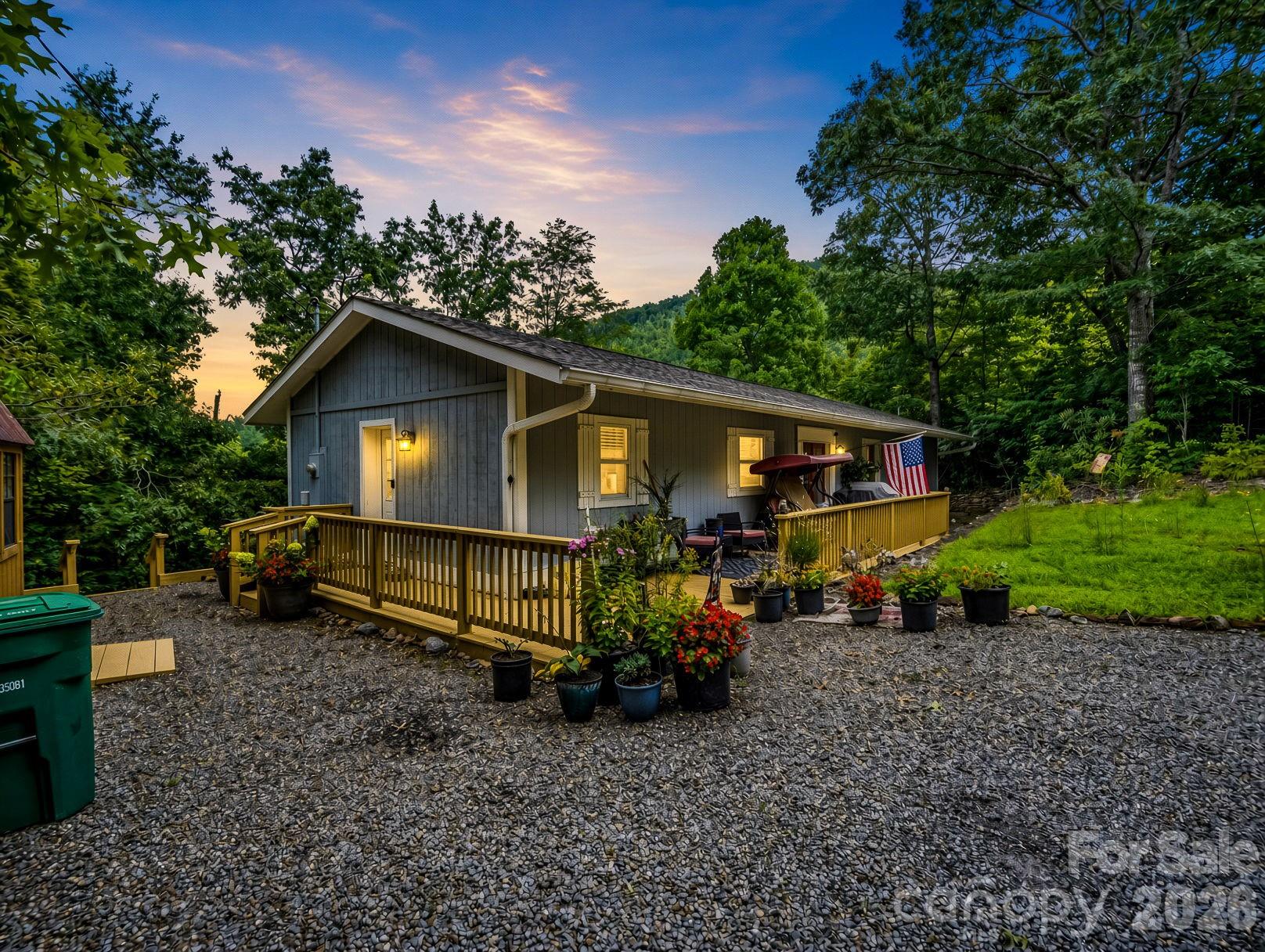 16 Starlight Drive